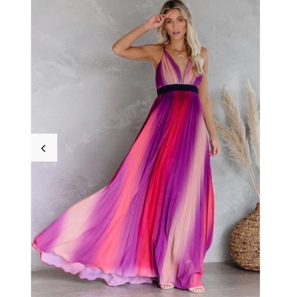 Dresses & Skirts - NWT Fusion Pleated Maxi Dress ombre print dress